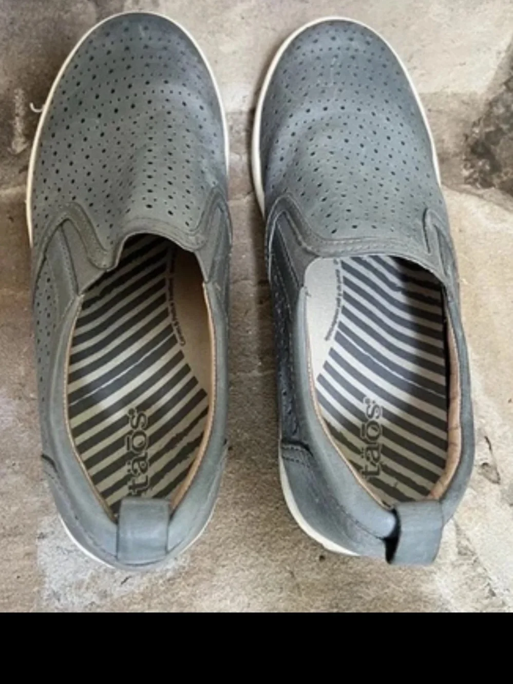 Taos Footwear questions leave